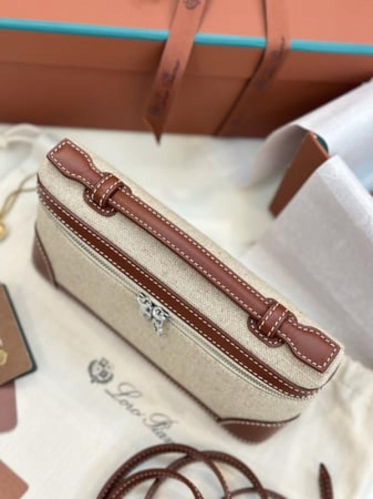 Loro Piana  19CM