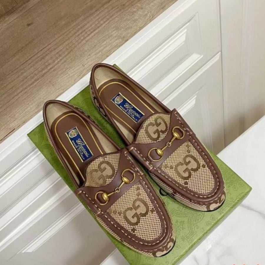 GUCCi