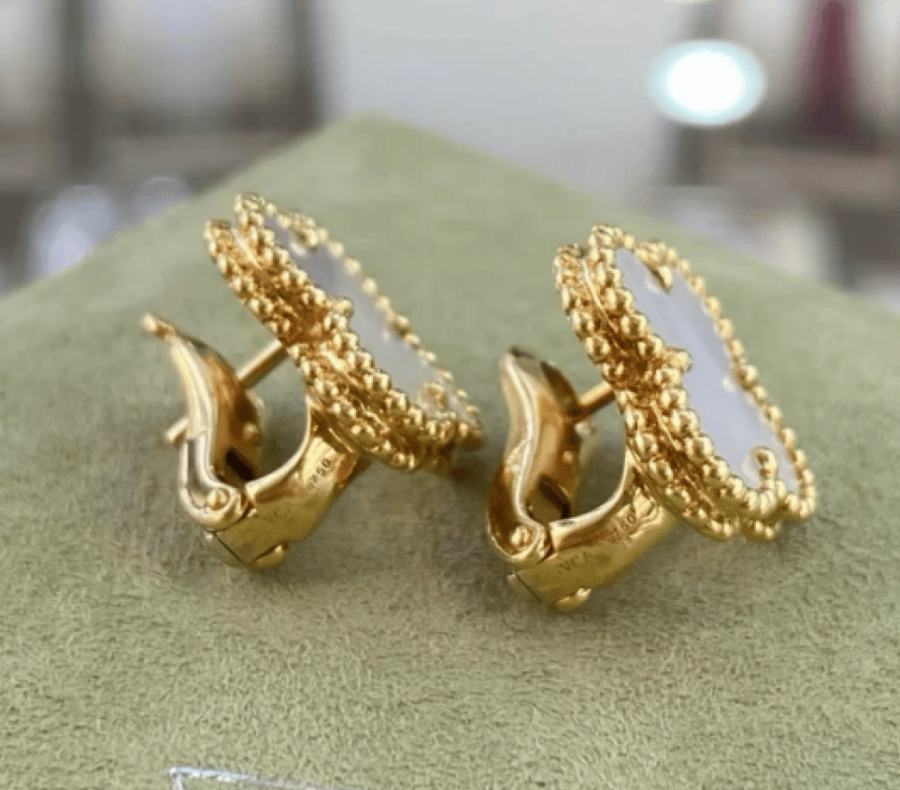van cleef & arpels مطليه
