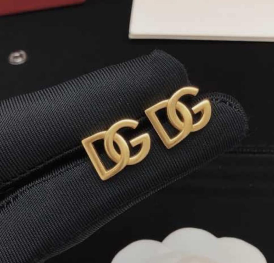 DOLCE & GABBANAحجم وسط