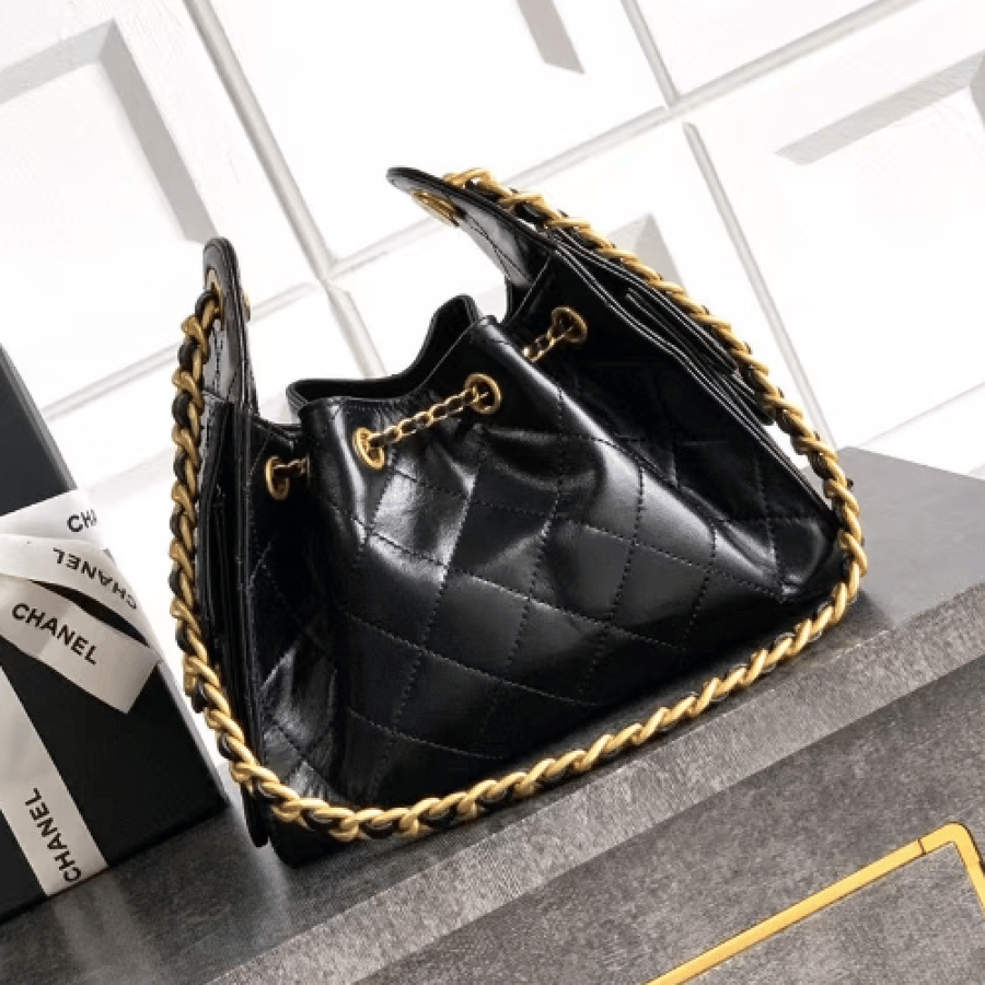 CAHNEL MINI لماع