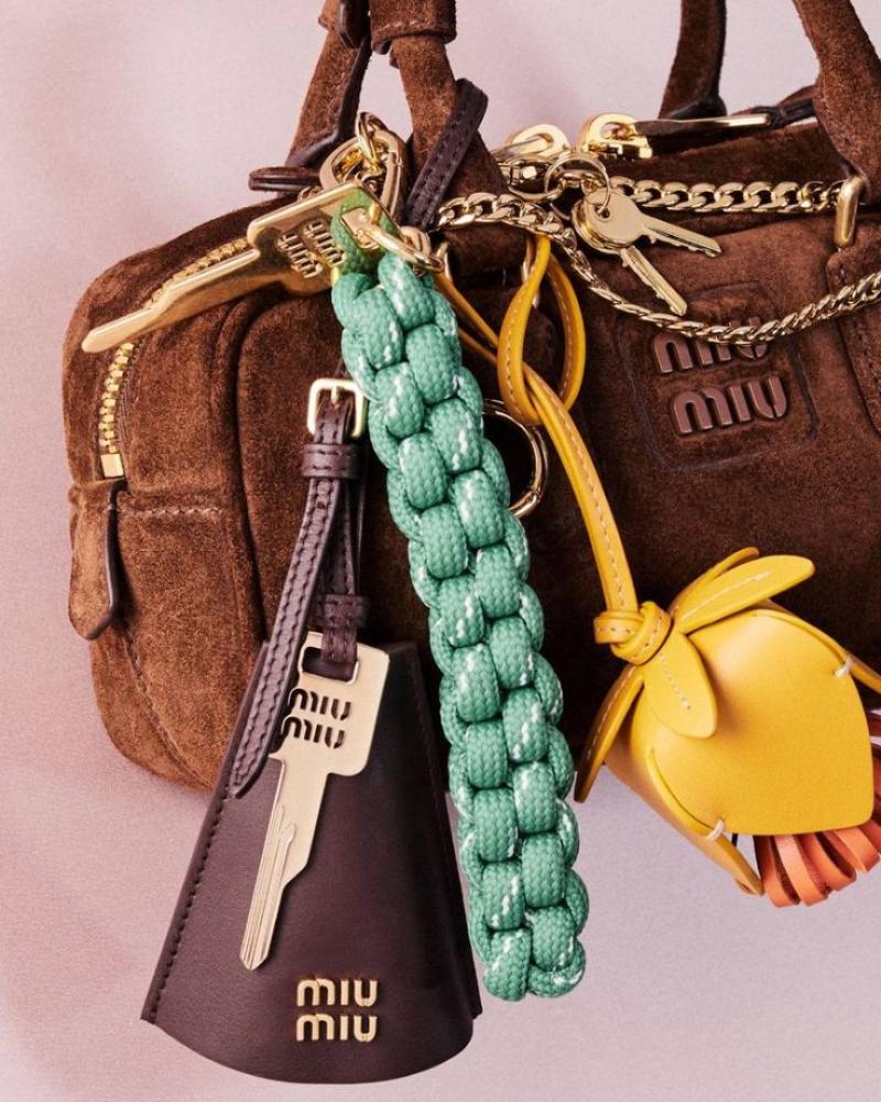 MIUMIU