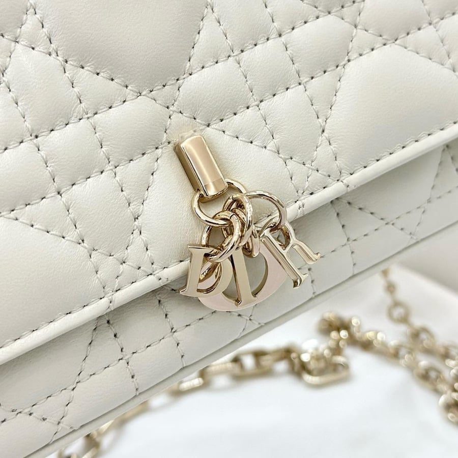 DIOR 18cm