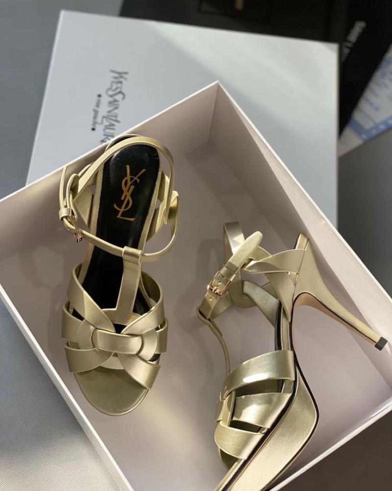SAINT LAURENT