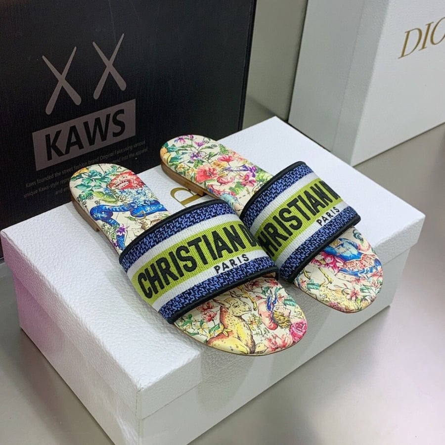 Dior