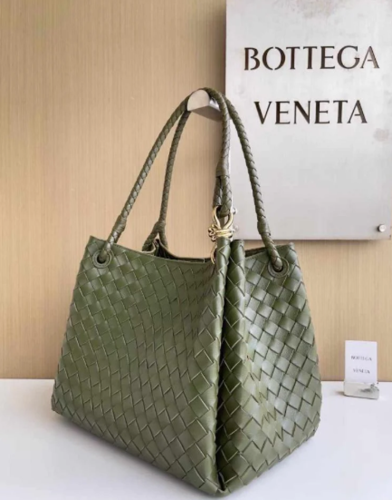 BOTTEGA Large Parachute 30cm
