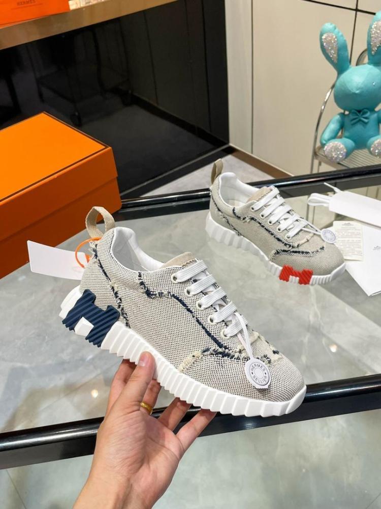 HERMÈS