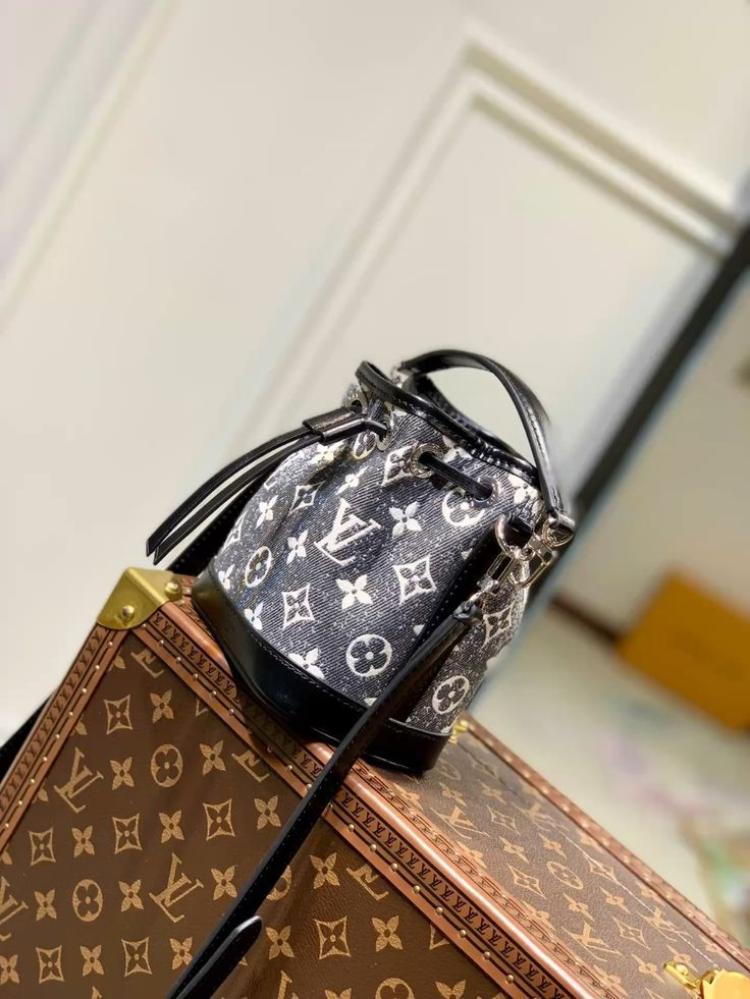 Louis Vuitton Nano Noe 13cm