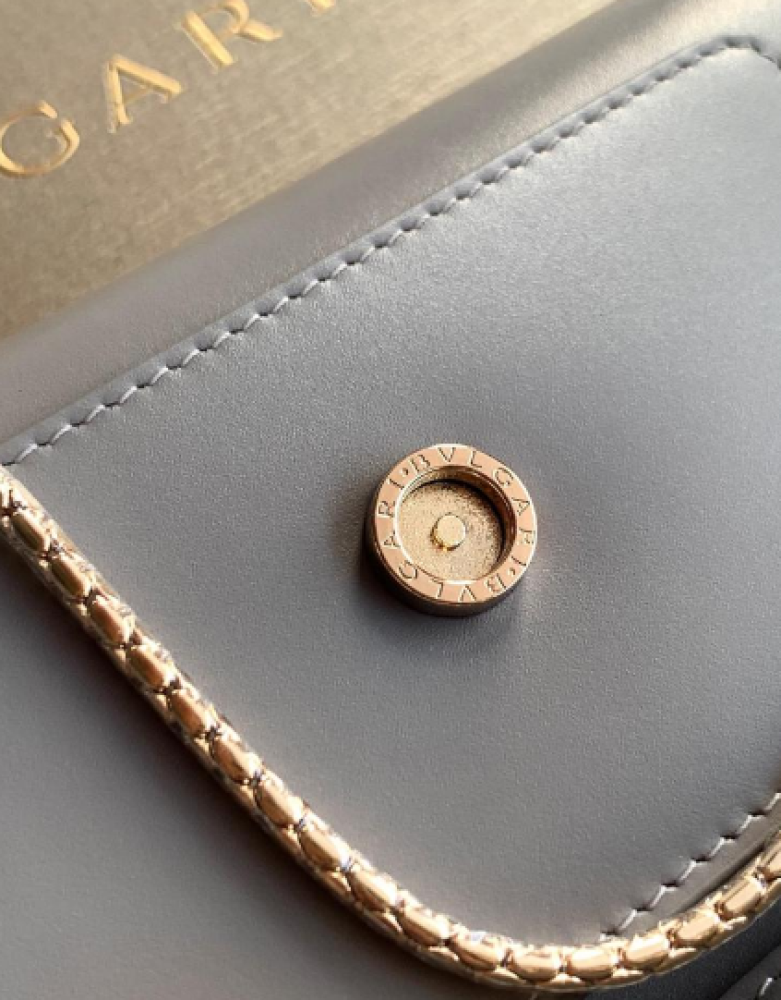 BVLGARI 19cm