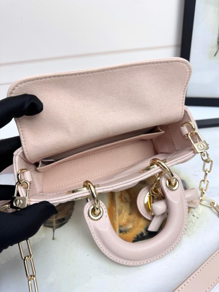 وردي الجديده Micro Dior joy 22cm