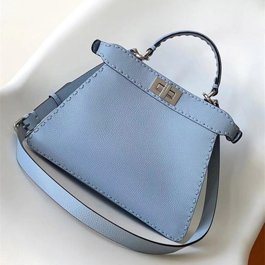 FENDI Peekaboo small 27CM