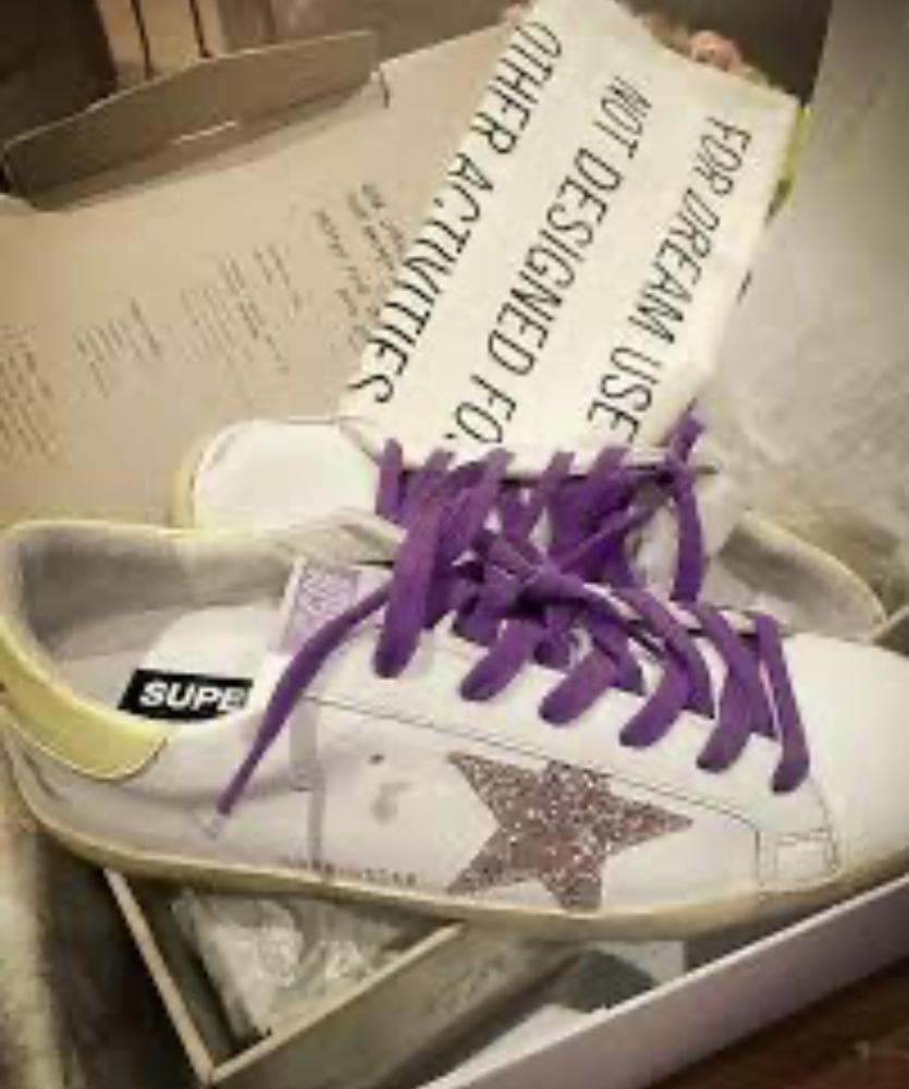 GOLDEN GOOSE