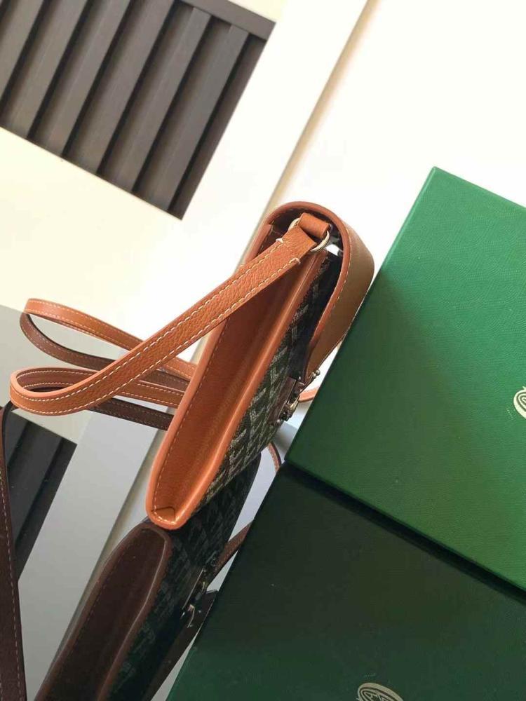 GOYARD 21CM