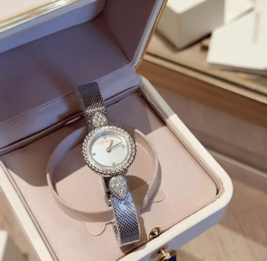 BOUCHERON مع سير اضافي ابيض هديه