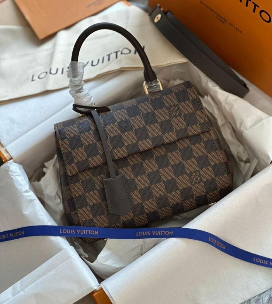 Louis Vuitton mini 20CM
