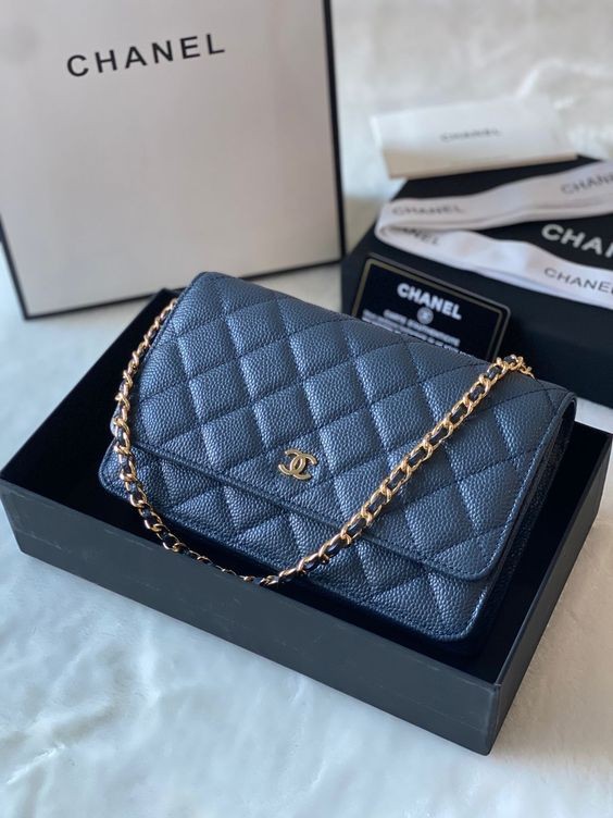 Chanel 19,2CM