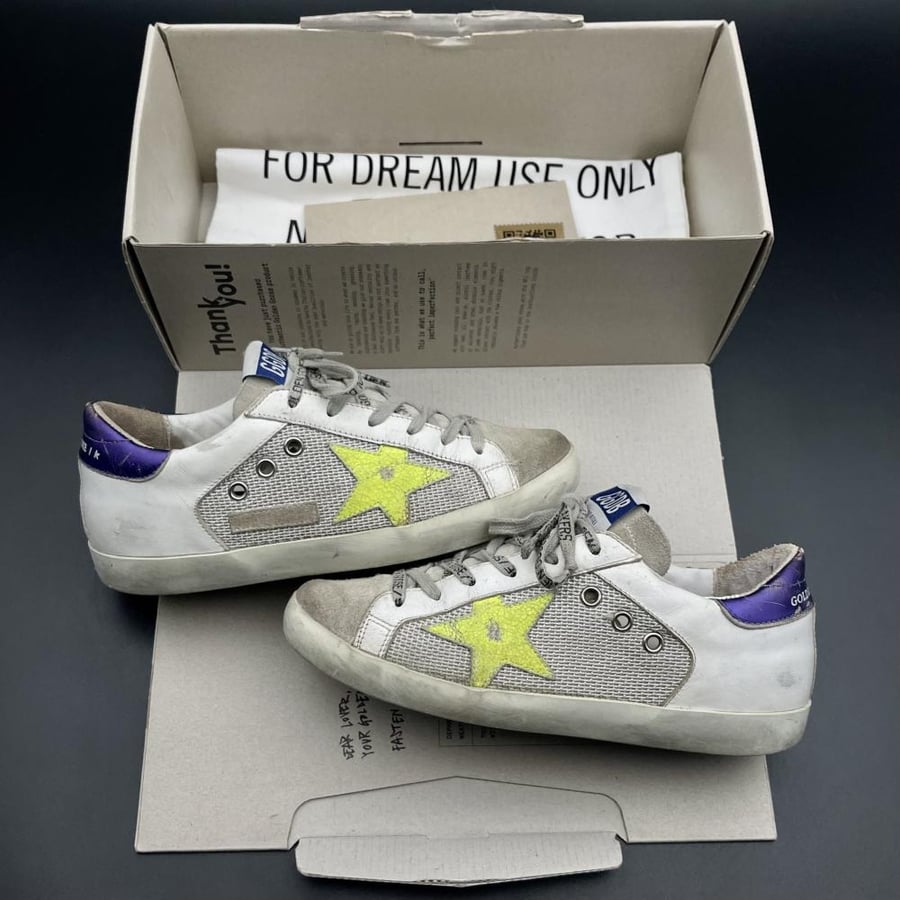 GOLDEN GOOSE
