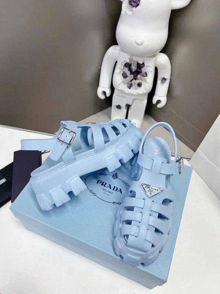 PRADA