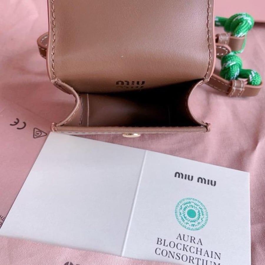 MIUMIU