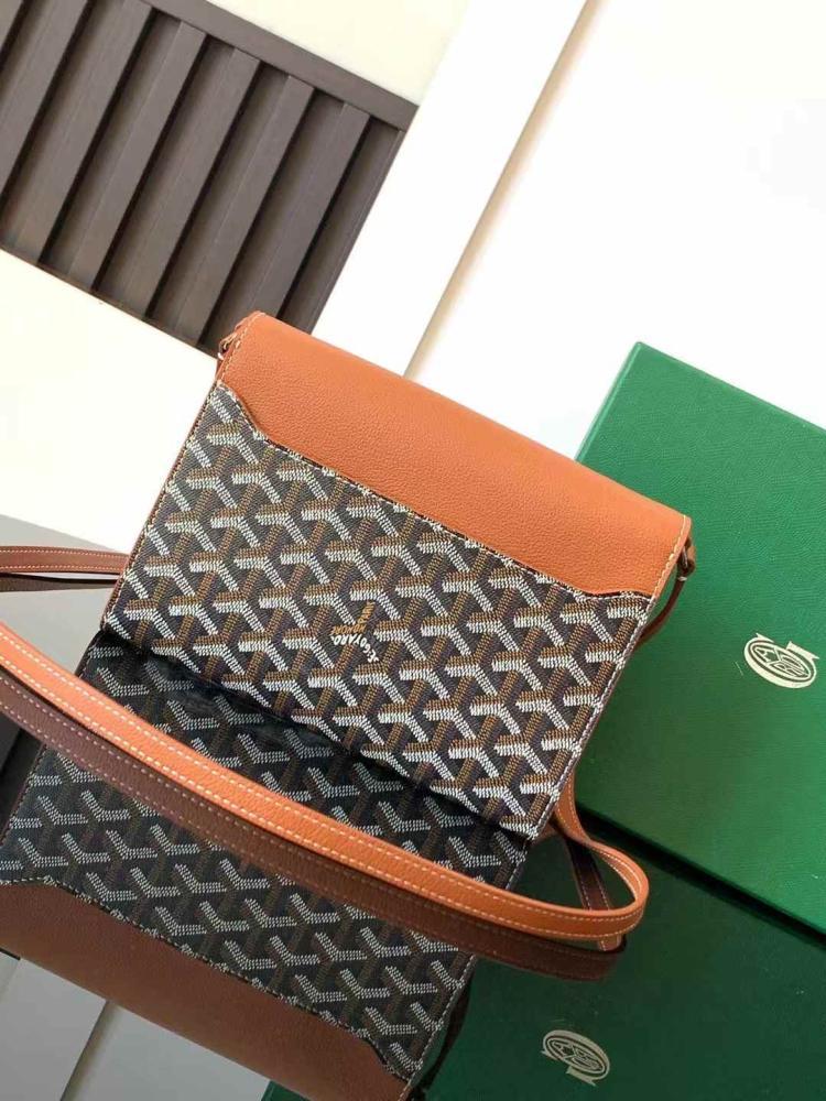 GOYARD 21CM