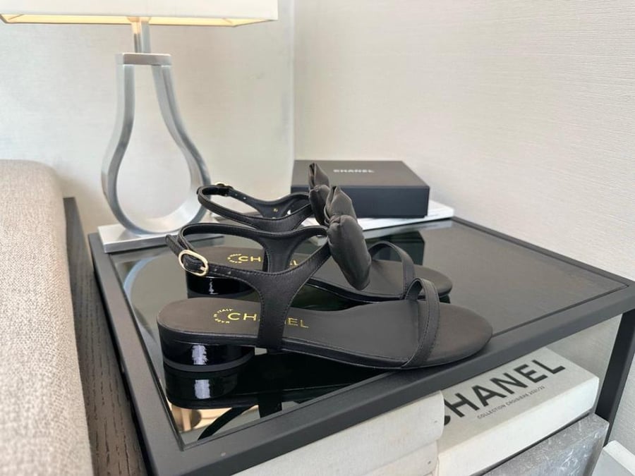 CHANEL