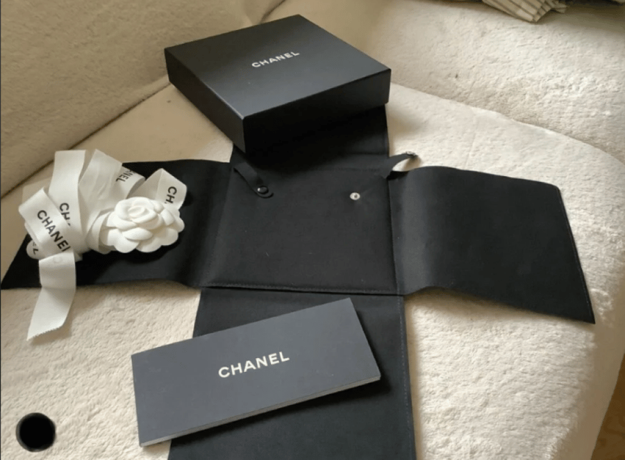 CHANEL للعقد الطويل