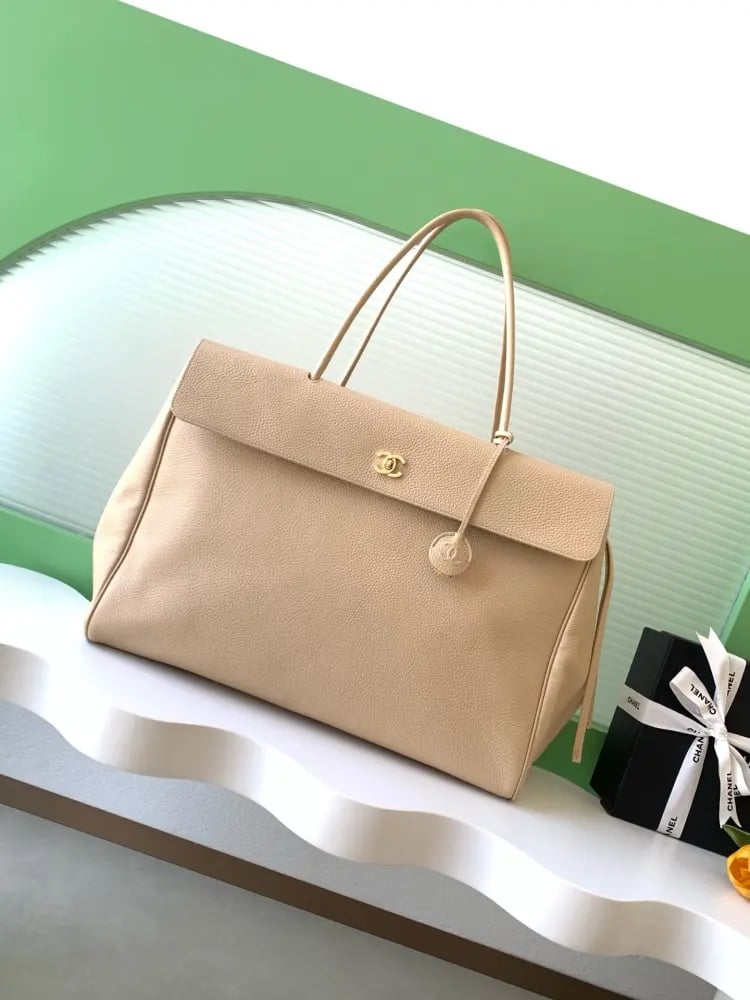 Chanel 43CM