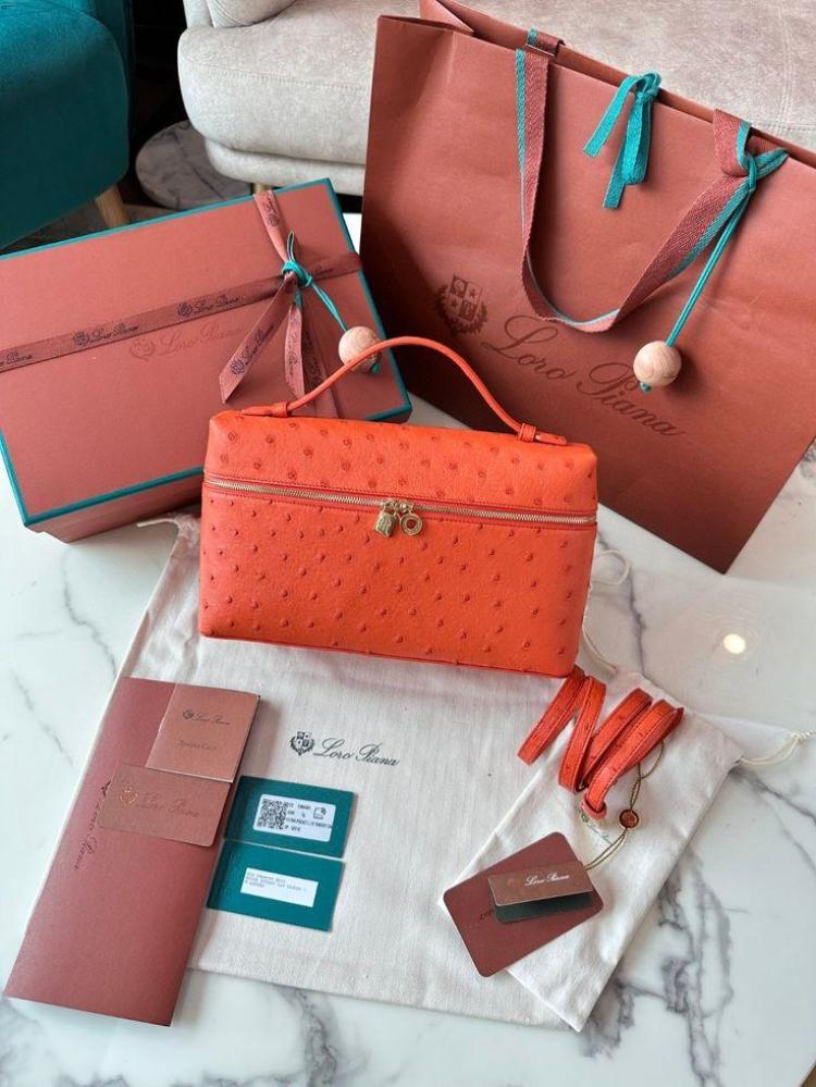 Loro Piana  19CM