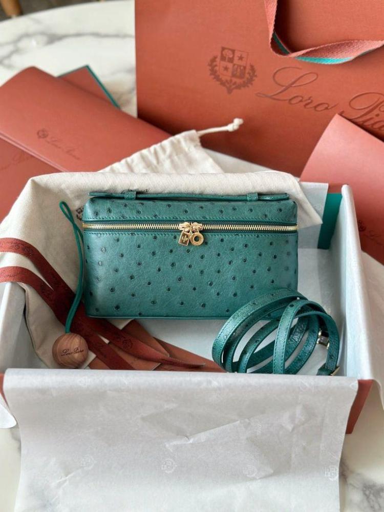 Loro Piana  19CM