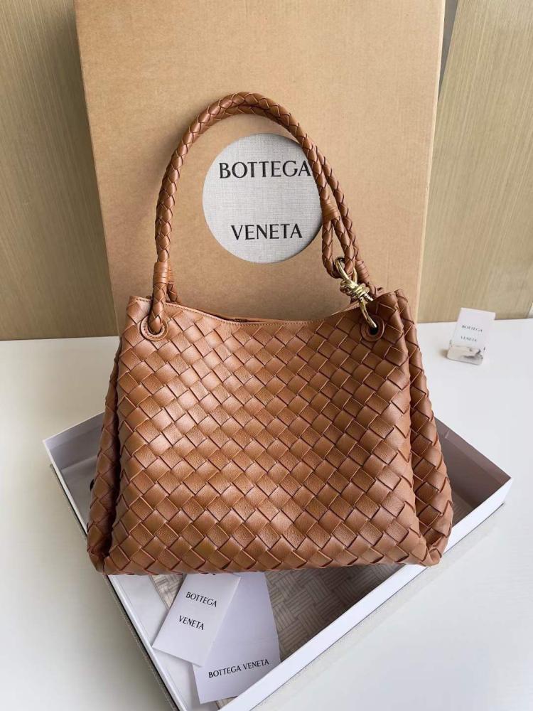 BOTTEGA Large Parachute 30cm