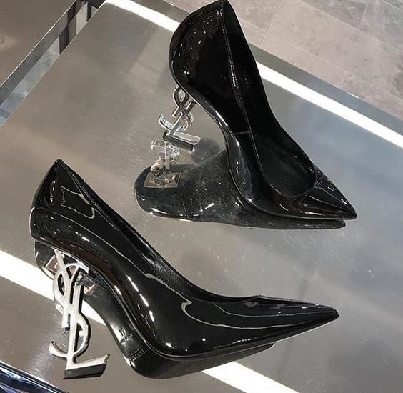 SAINT LAURENT
