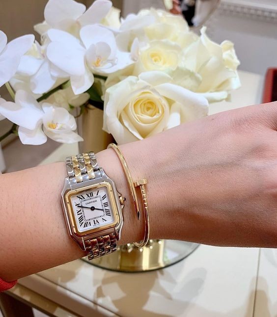 Cartier Panthere medium