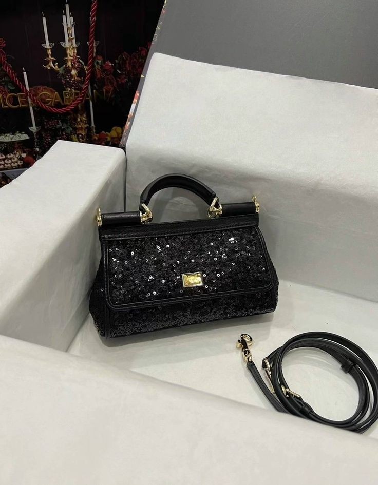 Dolce&Dabbana 19CM
