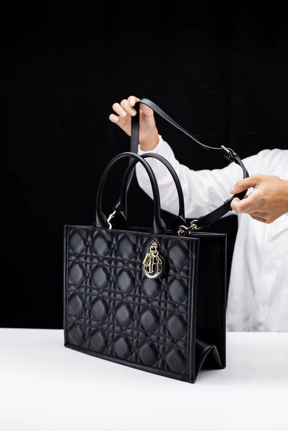 Medium Dior Book Tote 28CM