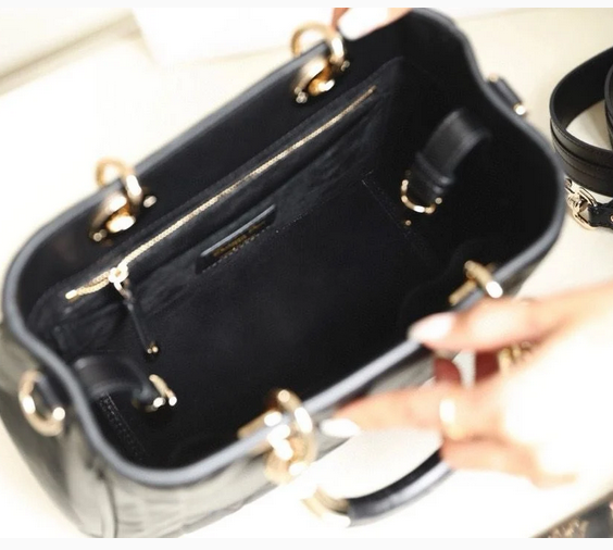 DIOR 23CM