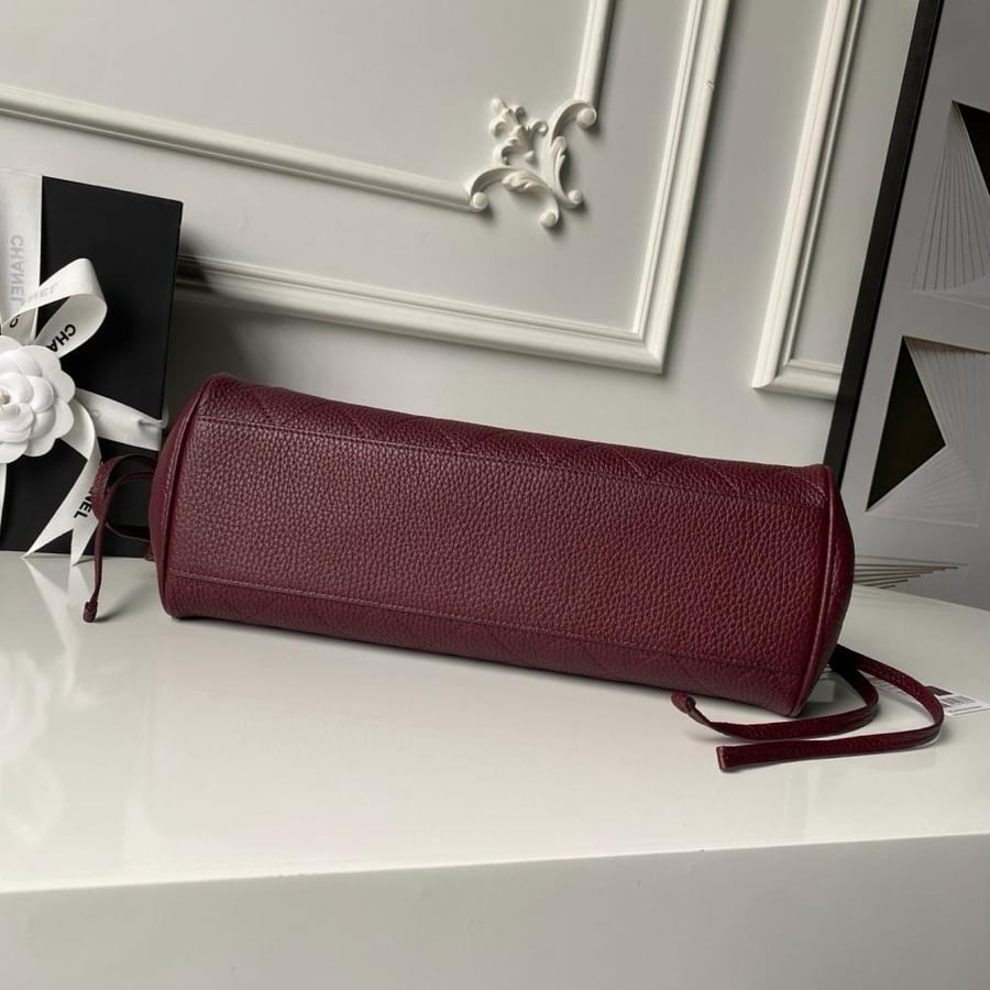 Chanel 32CM
