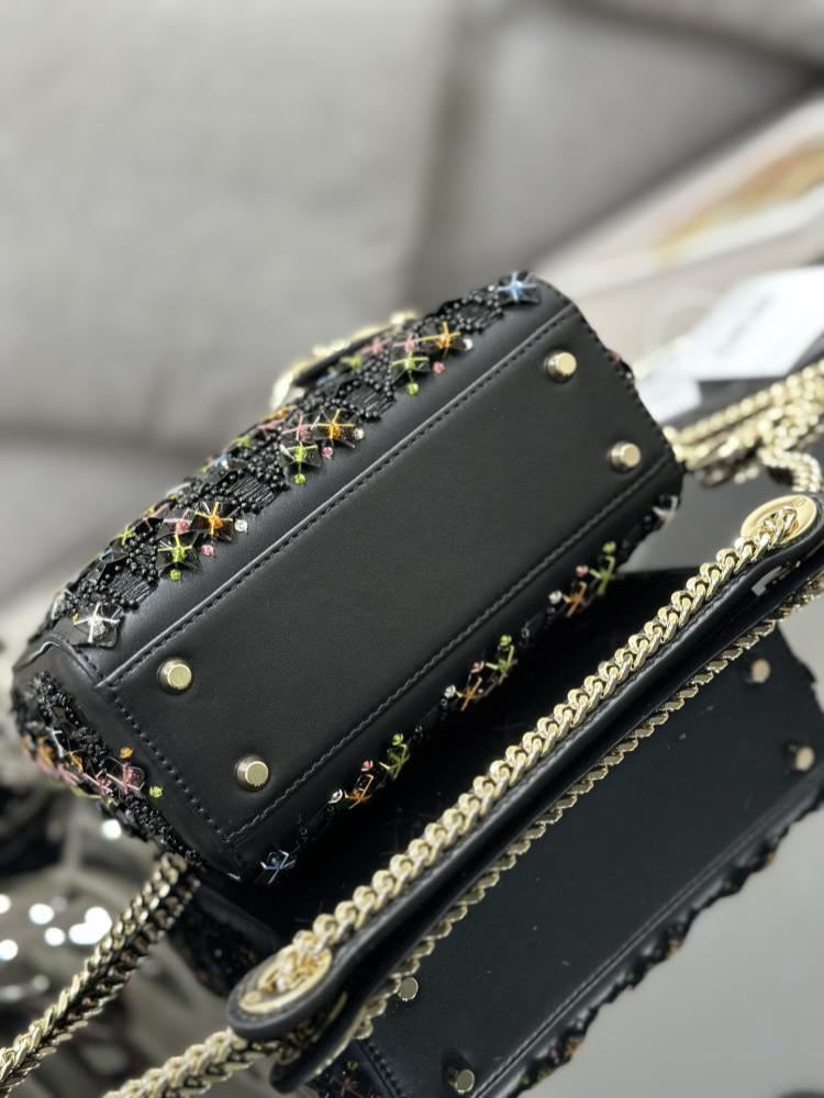 Lady Dior mini 17CM(Limited Edition) إصدار خاص