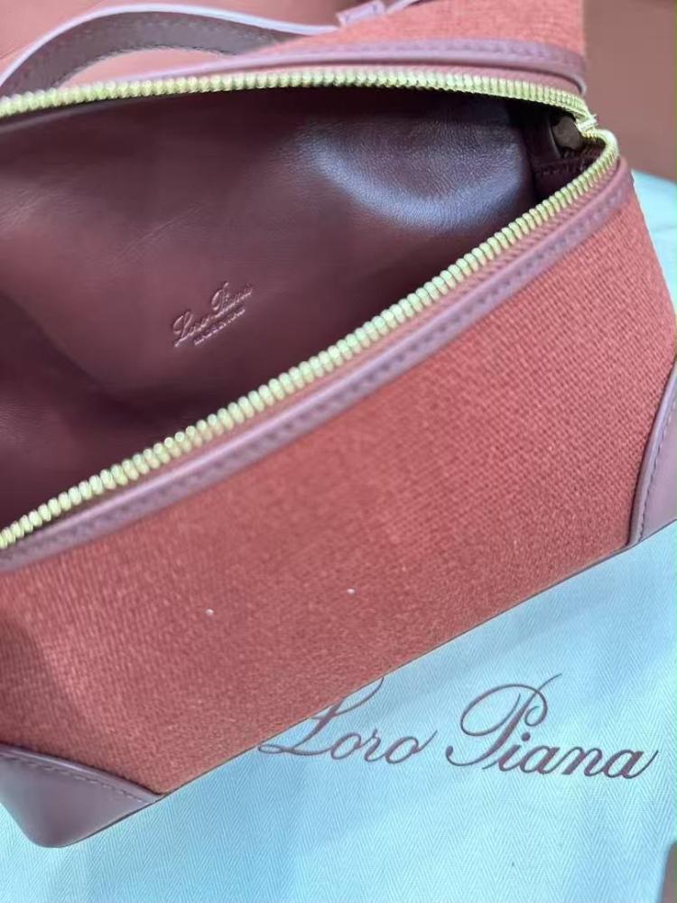 Loro Piana  19CM