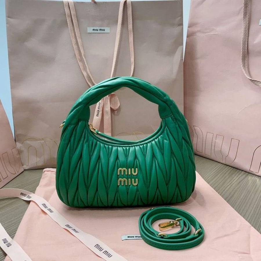 MIUMIU 20CM