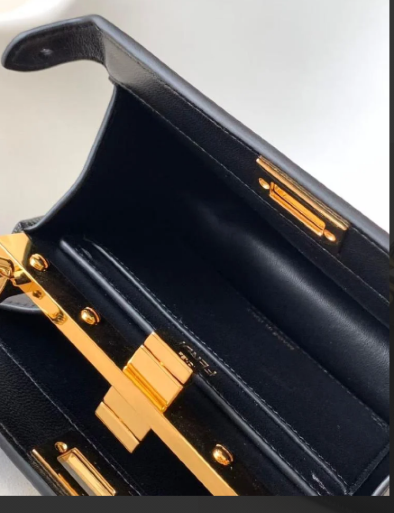 FENDI Peekaboo mini 20CM