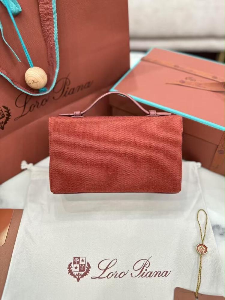 Loro Piana  19CM