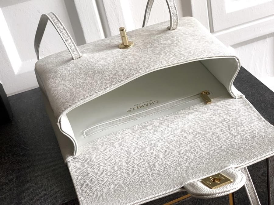 Chanel 22CM
