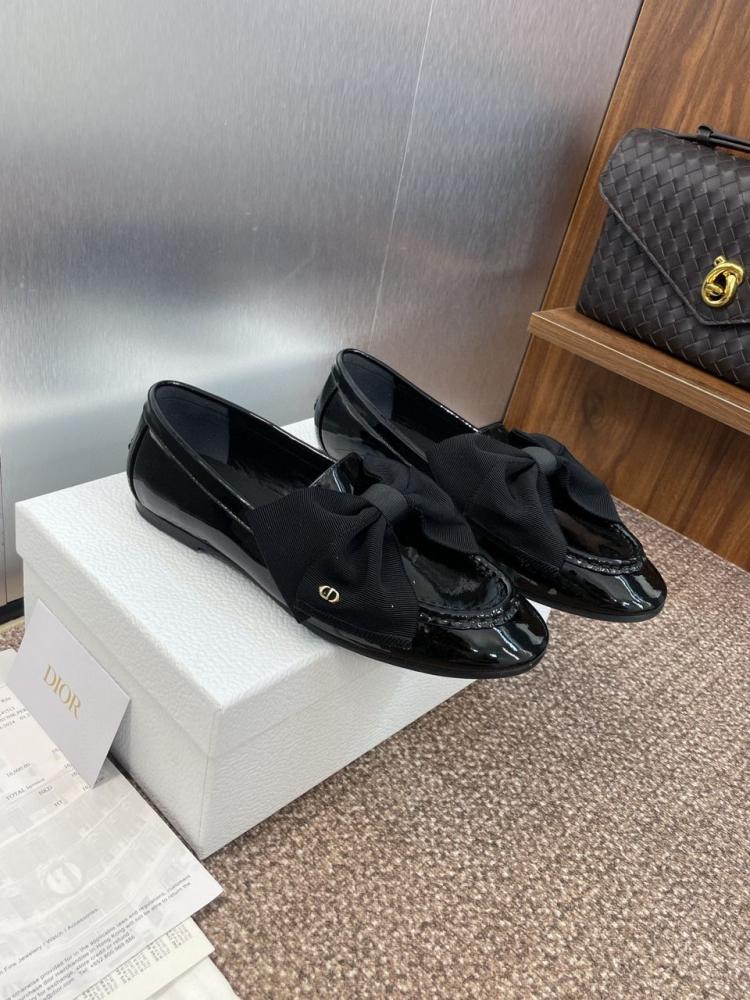 لماعDior
