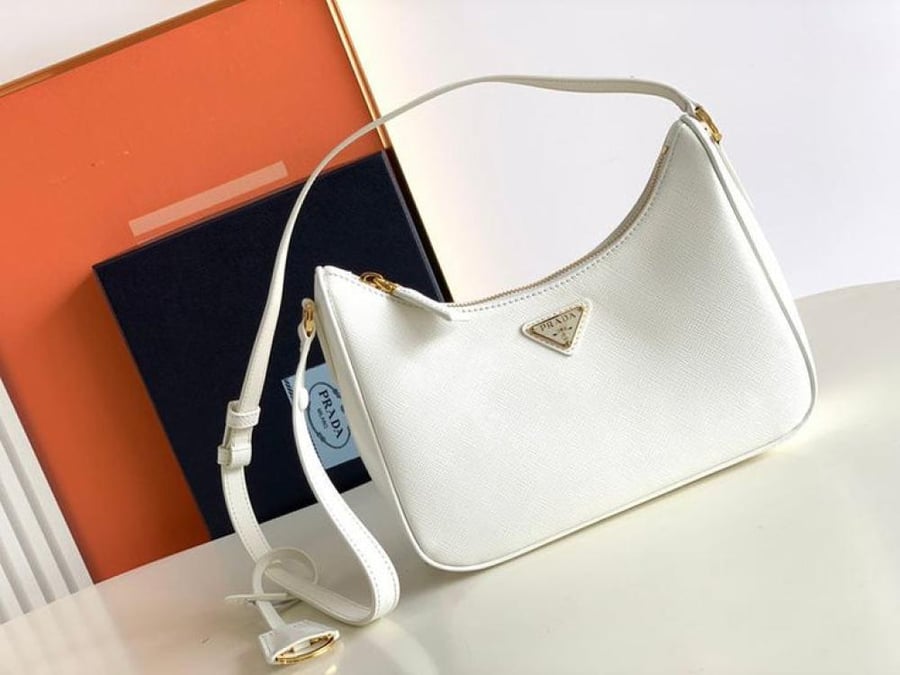 PRADA 23CM جلد