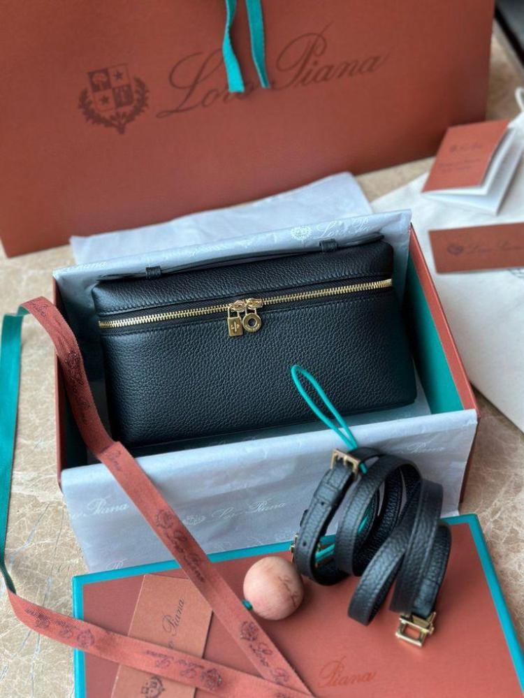 Loro Piana  19CM