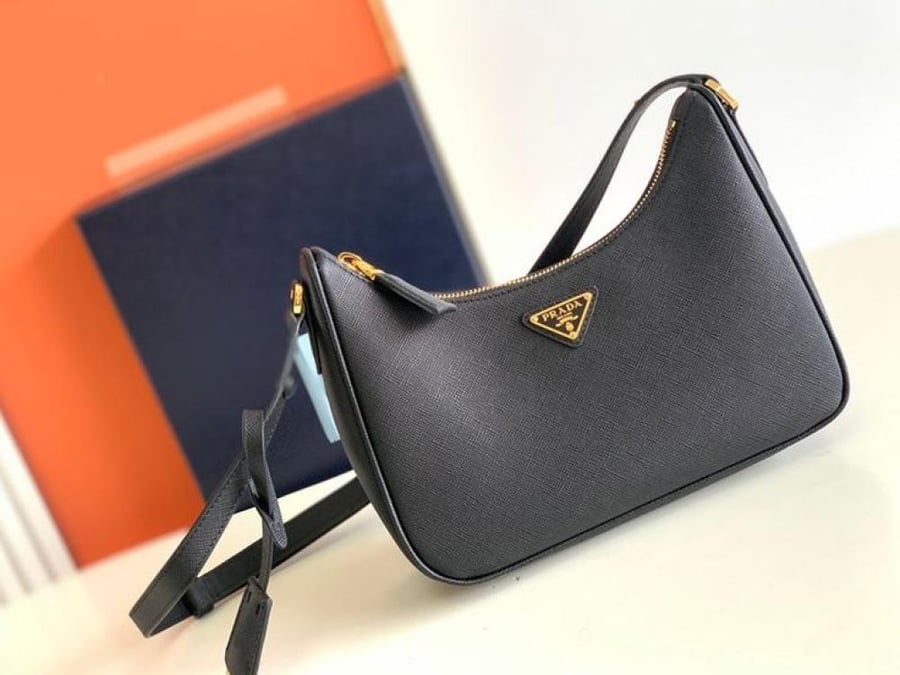 PRADA 23CM جلد