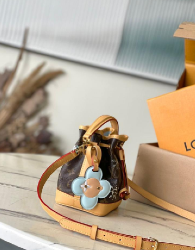 Louis Vuitton Nano Noe 13cm