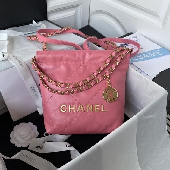 Chanel (34.5CM)