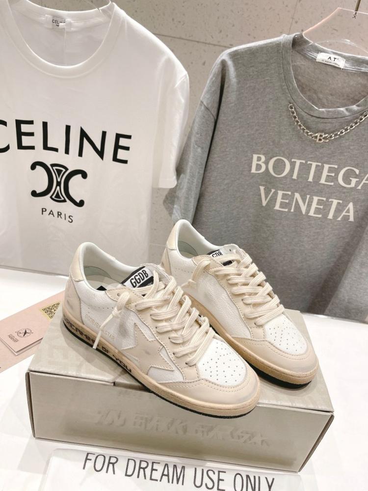 GOLDEN GOOSE