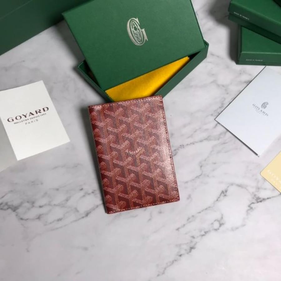 GOYARD حامل جواز السفر
